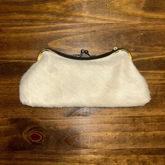 Patricia Nash white and metallic cowhide clutch - Picture 4 of 8